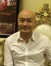 李强