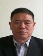 易科明